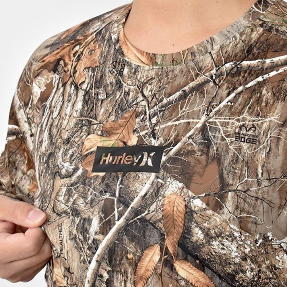 Hurley Realtree UPF 50+ Quick Dry Camo Long Sleeve - Picture 3 of 6